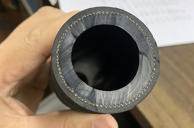 喷砂橡胶软管图片.png