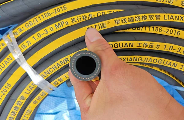 夹布输水胶管厂家.jpg