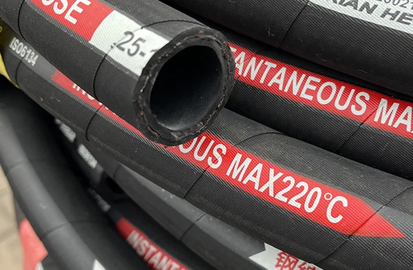 耐高温蒸汽胶管.jpg