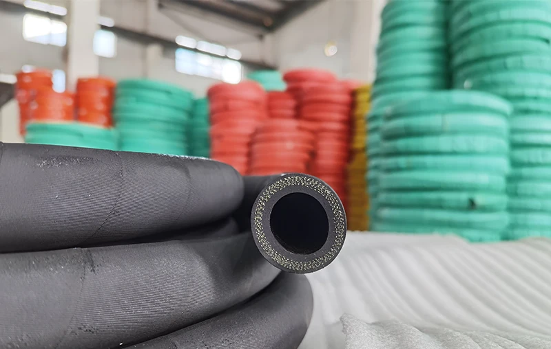 夹布橡胶管厂家.png
